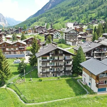 Enjoy The View Close To Zermatt With Parking Appartement Täsch