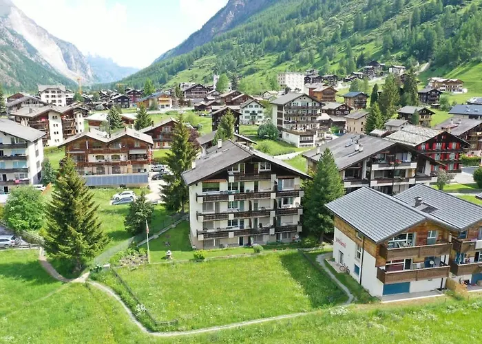 Enjoy The View Close To Zermatt With Parking Appartement Täsch
